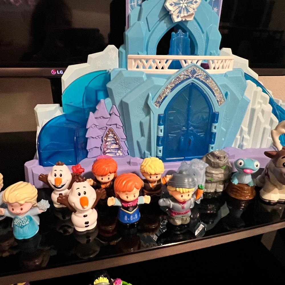 Frozen Little People